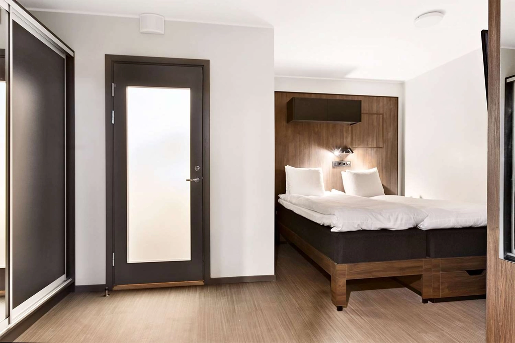 Standard Bed and Closet