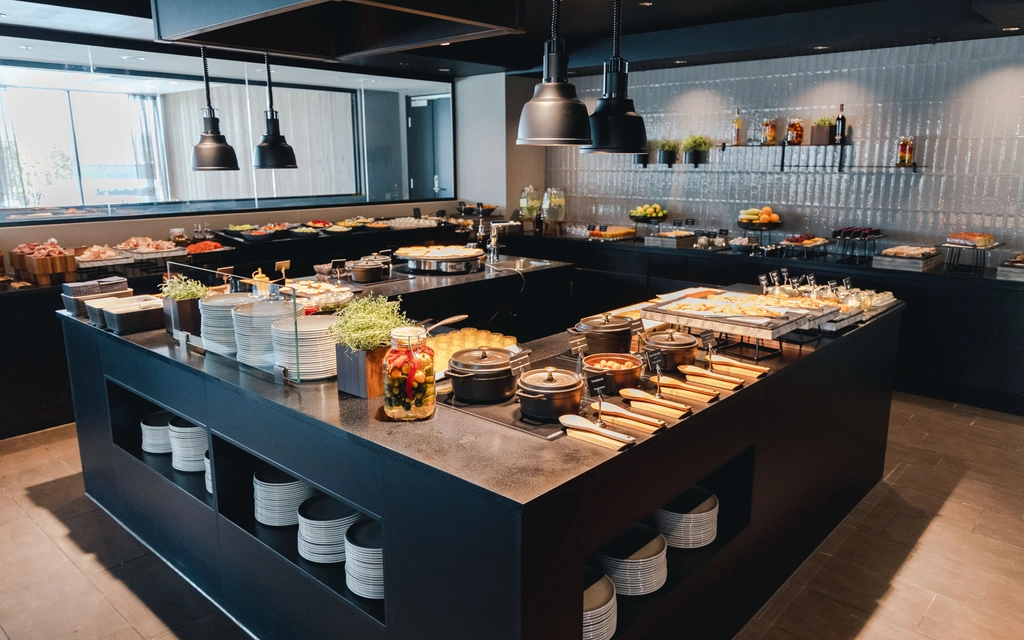 Breakfast buffet