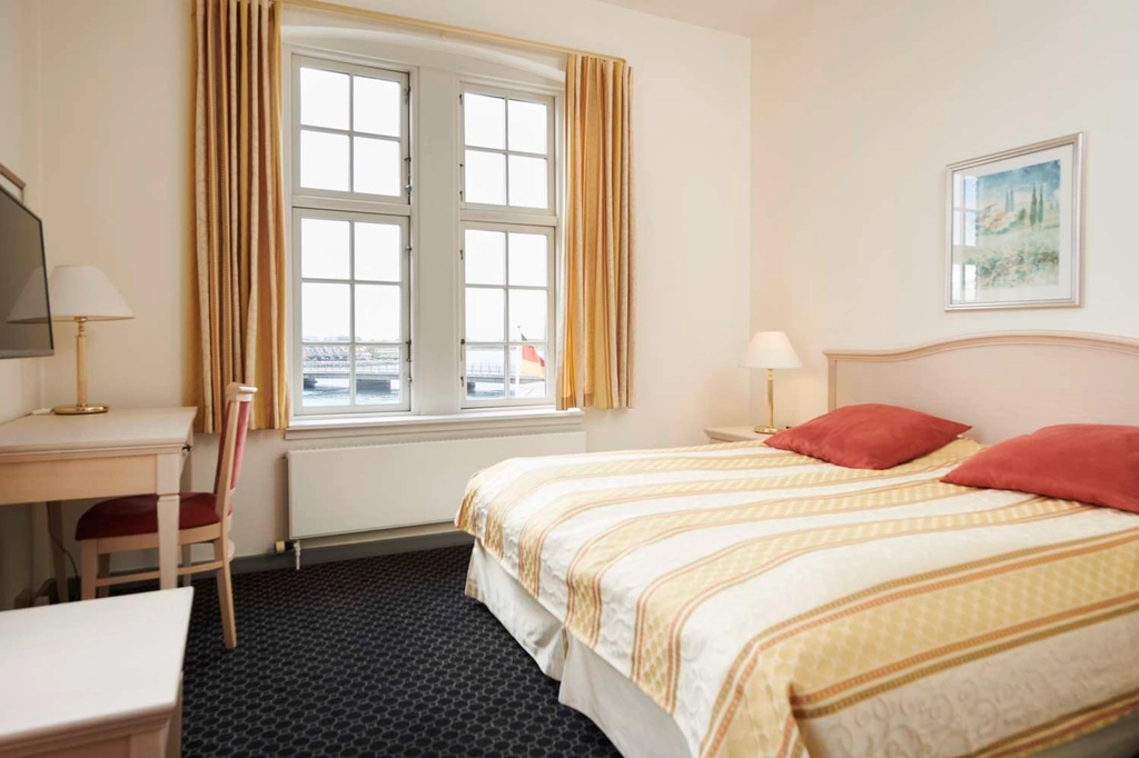 Standard Torn es Hotel
