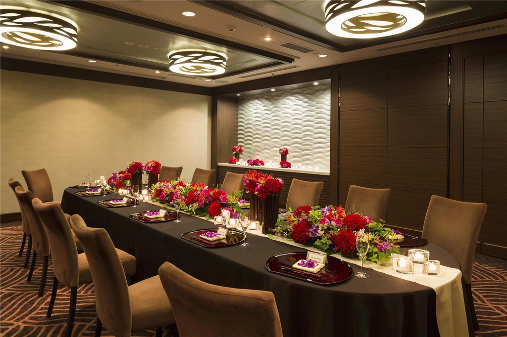 Small Banquet Room