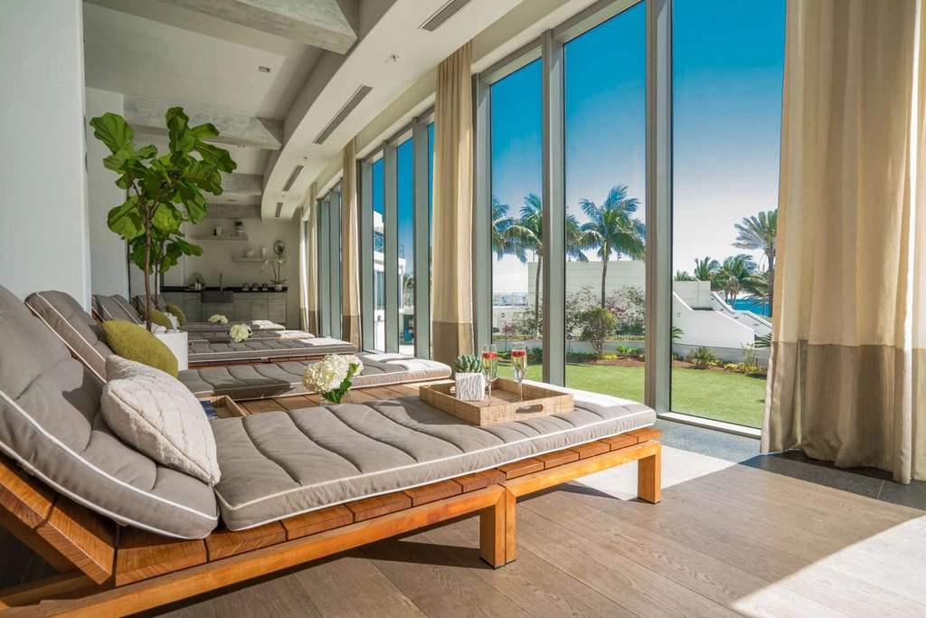 Relaxation Lounge | Esencia Wellness Spa | Eden Roc Miami Beach