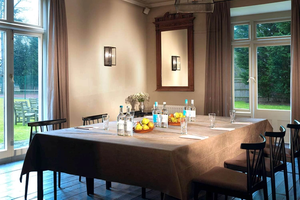 Garden meeting room