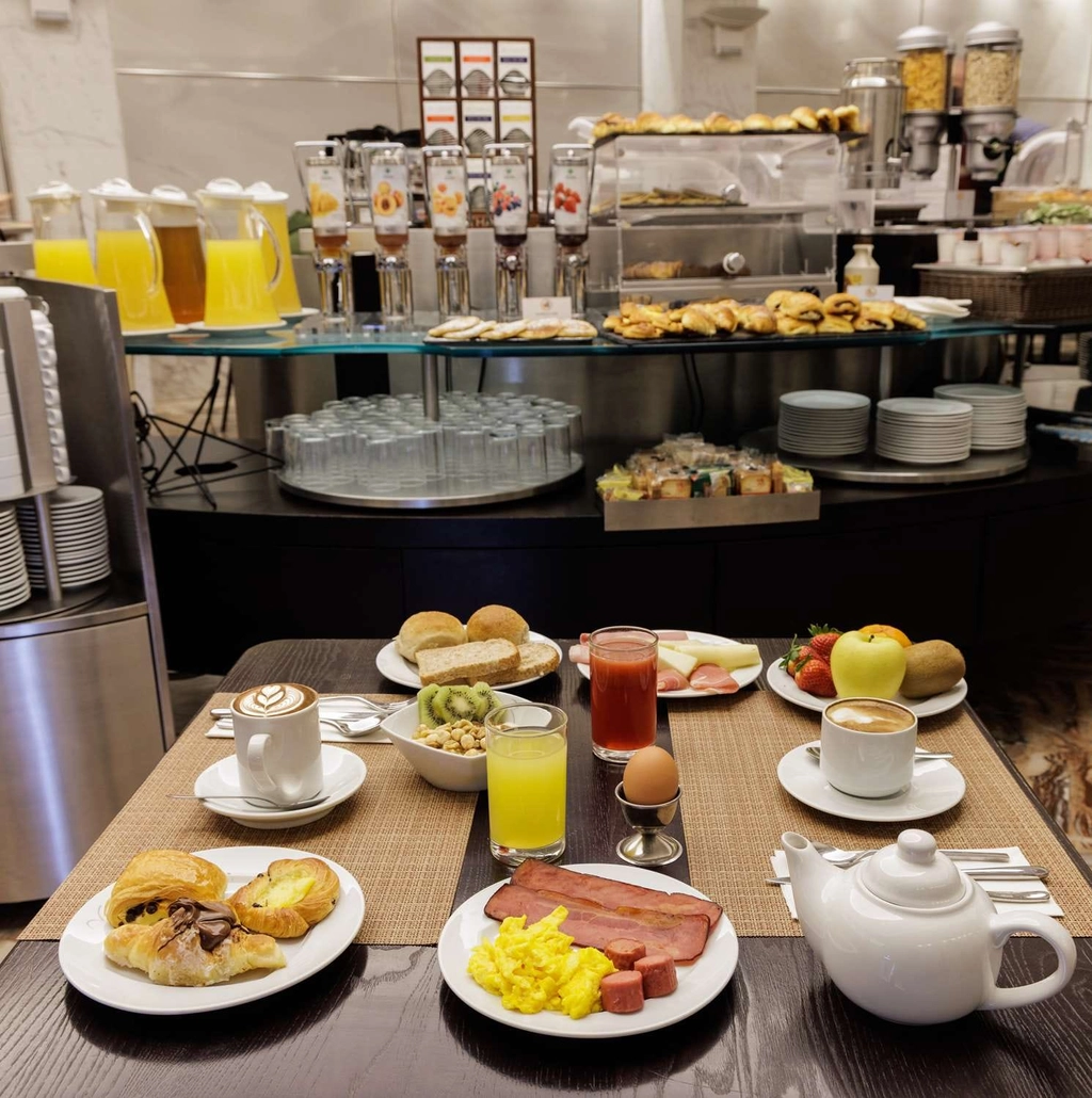 Breakfast detail