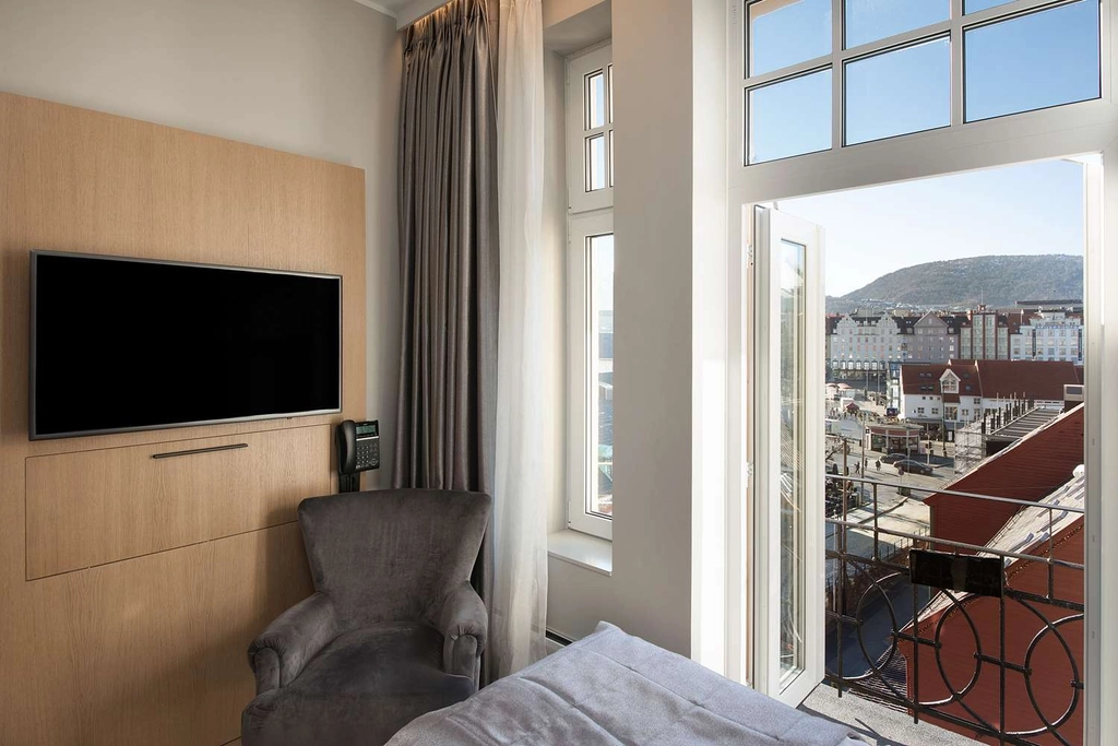 Bergen Harbour Standard Twin view