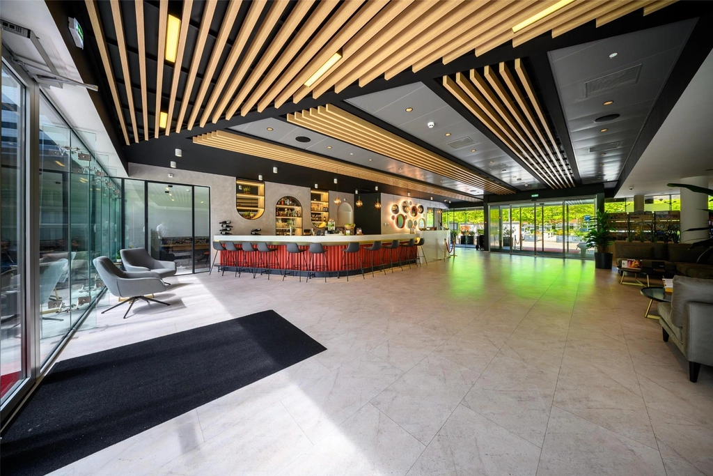 Hay ResidencyHoofddorp plus