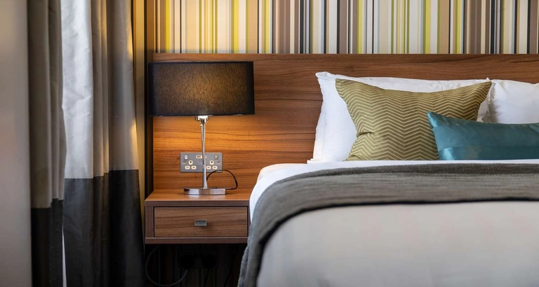 Mornington hotel bedrooms