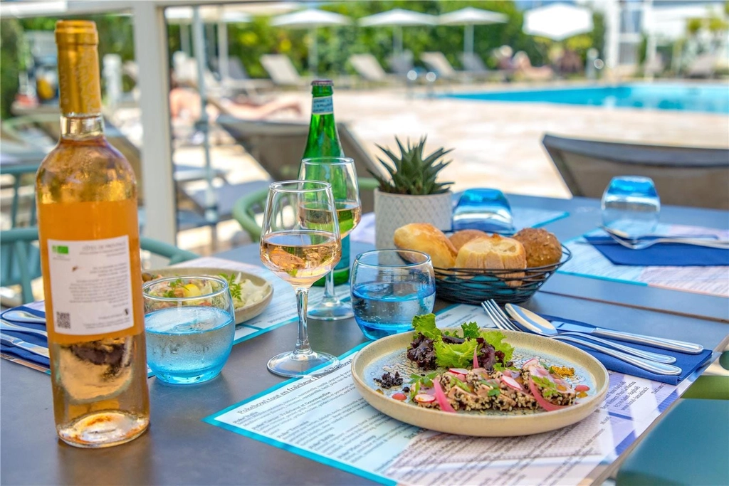 Resto Piscine