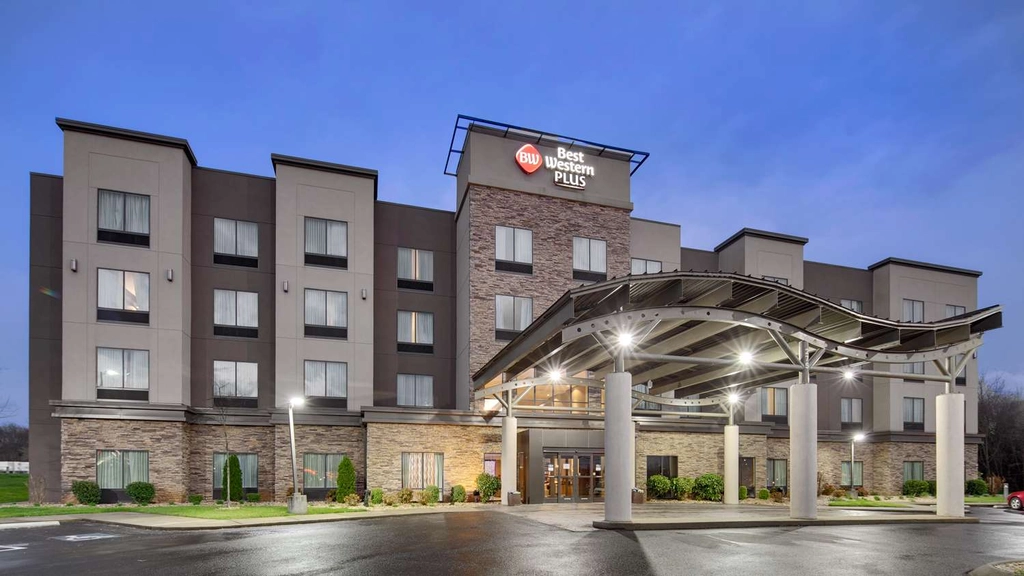 Welcome to the Best Western Plus Atrium Inn & Suites!