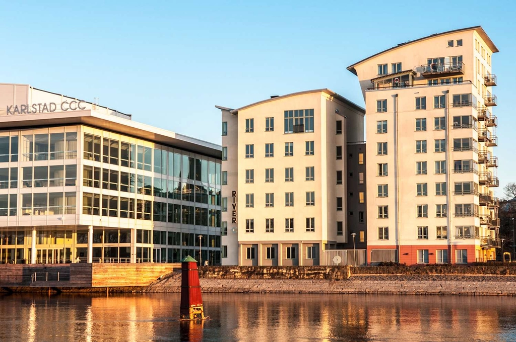 Exterior River C