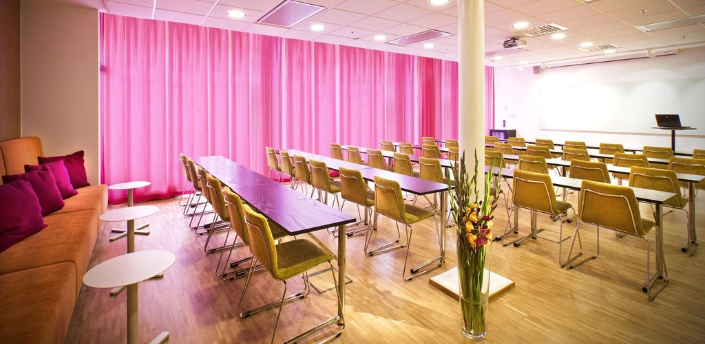 Talk Room