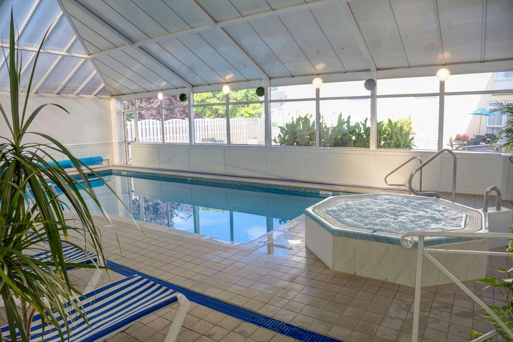 Indoor Pool and Whirlpool Tub
