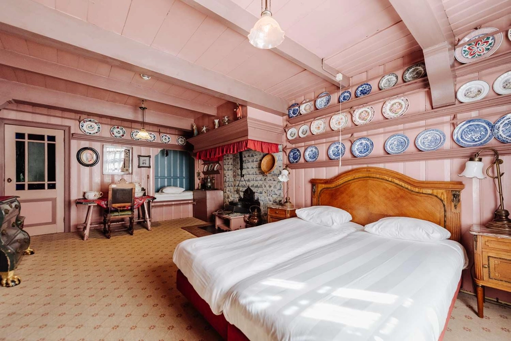 Heritage room