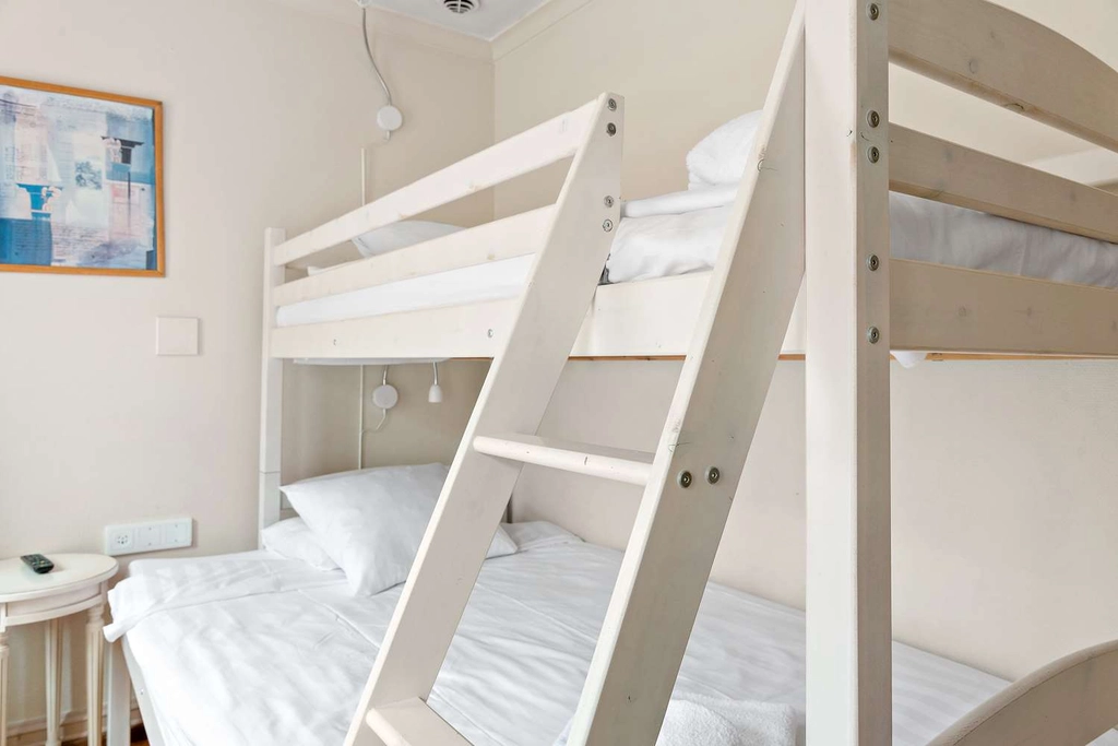 Family Stand Hotel
