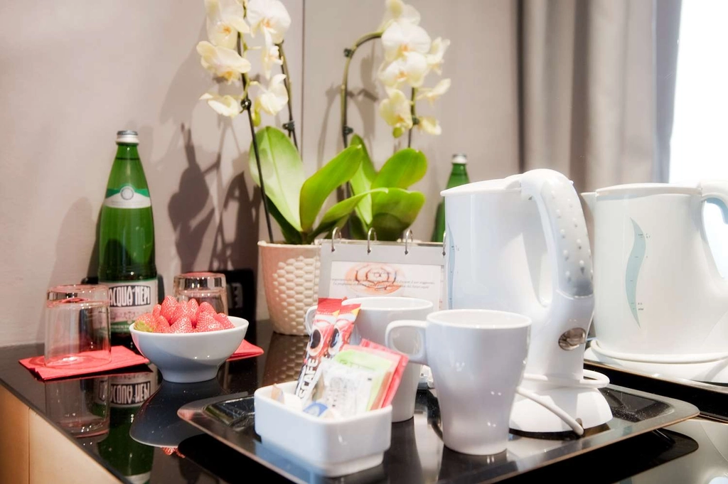 Tea & Coffee Maker