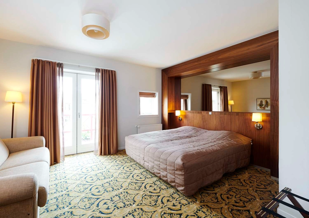 luxury room