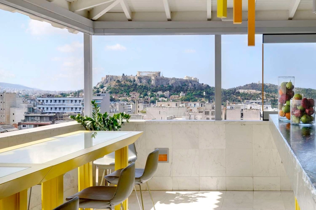 Rooftop Bar