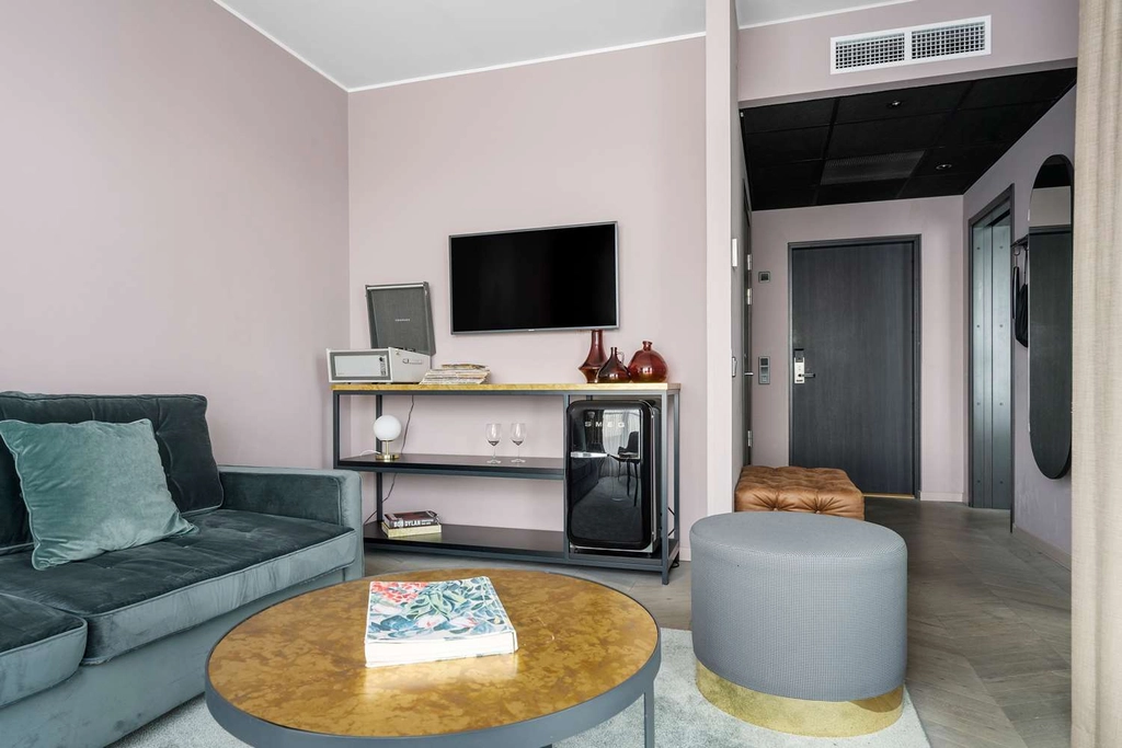 Suite BW Plus Hus 57
