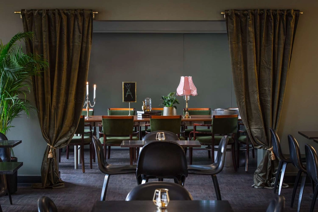Chambre Separee