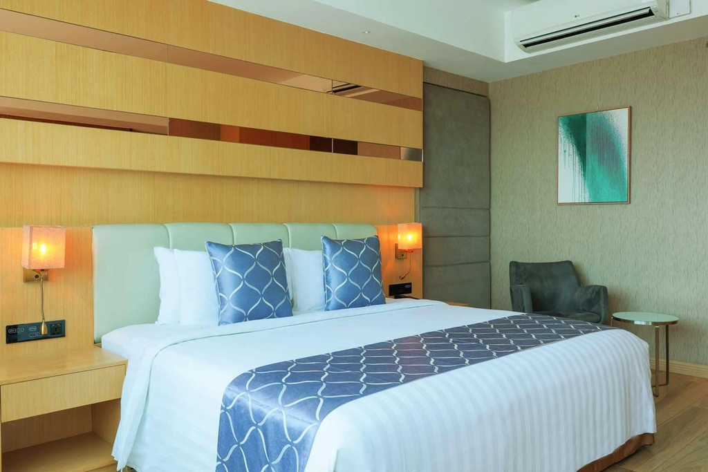 King Bed - Deluxe Room
