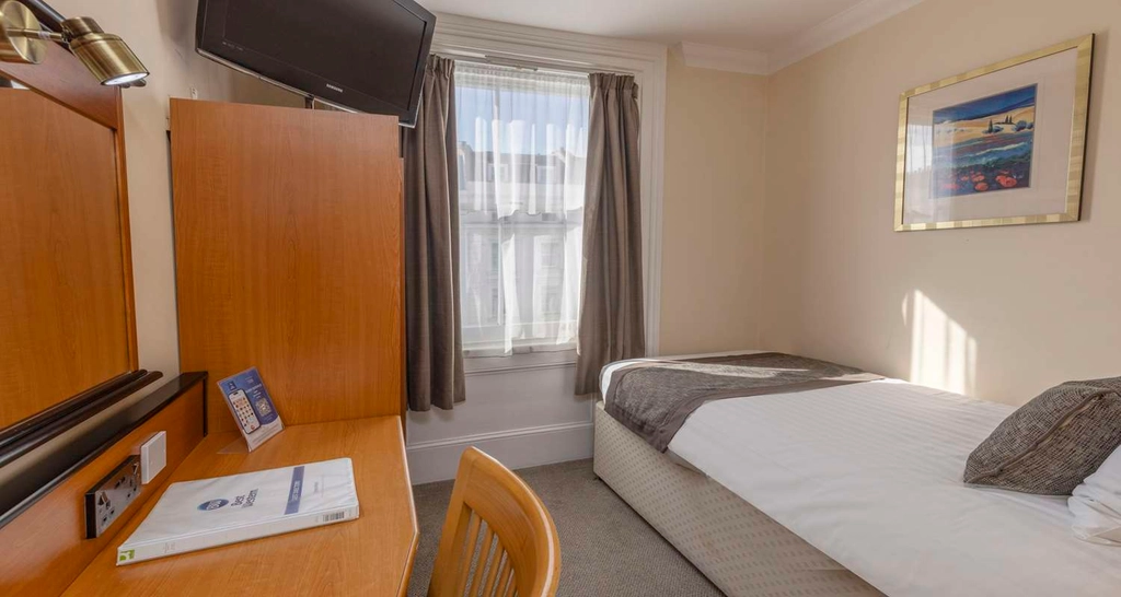 corona bedrooms