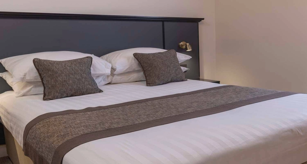 corona bedrooms