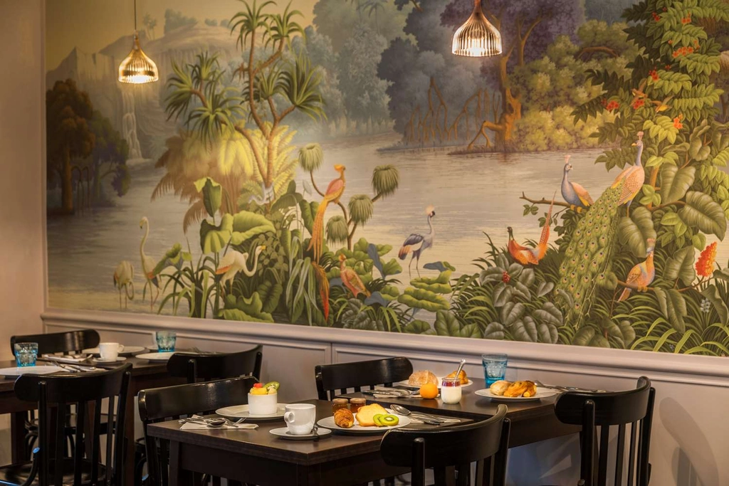SALLE PETIT DEJEUNER