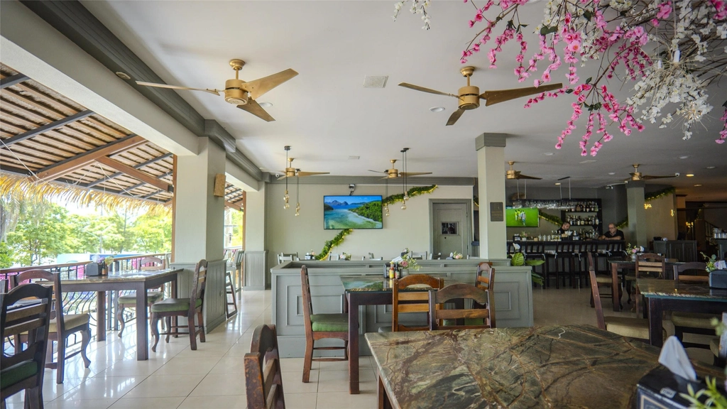 Where every meal feels like vacation