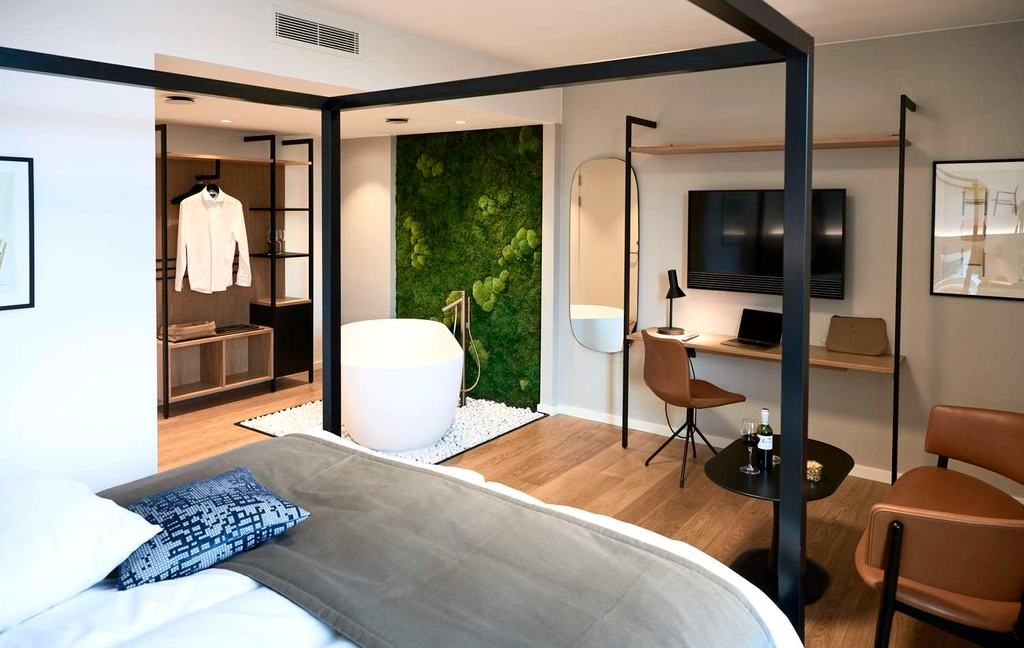 Brudesuite Hotel Oasia
