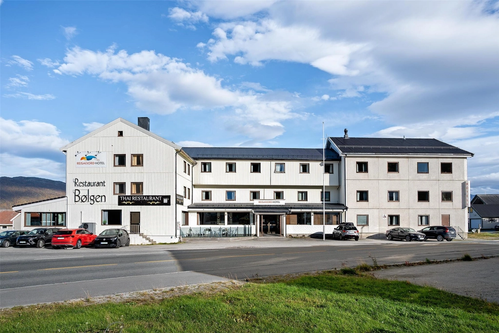 Best Western Reisafjord Hotel - Exterior