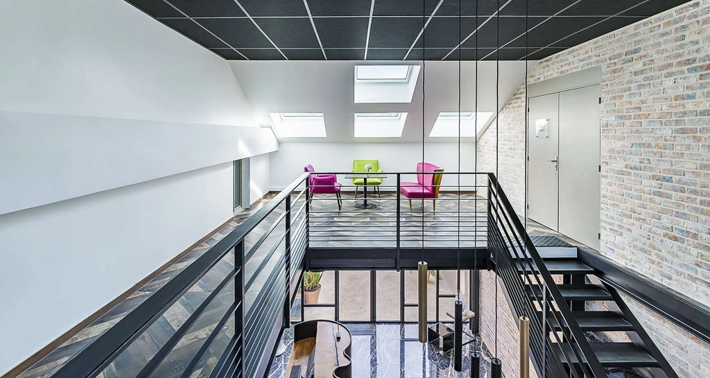 Mezzanine Reception