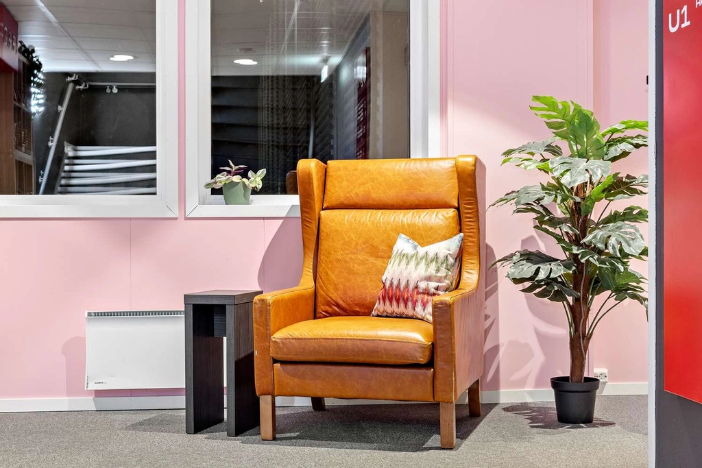 Chair detail