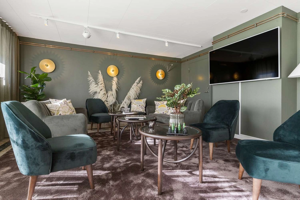 Best Western Danderyd Big Lounge Floor