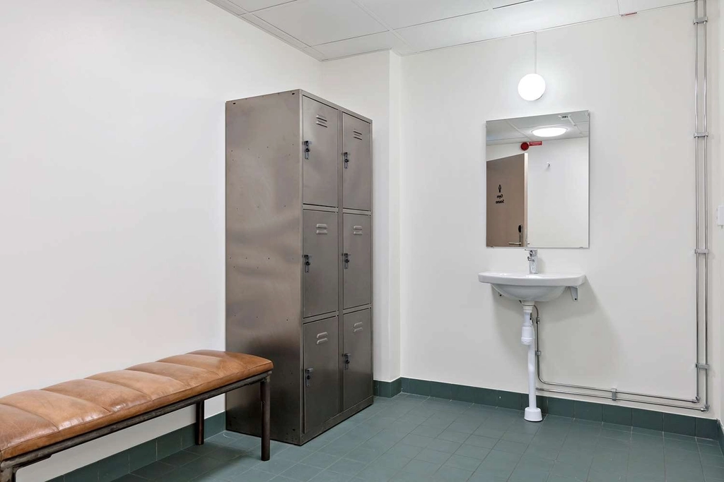 GYM locker room