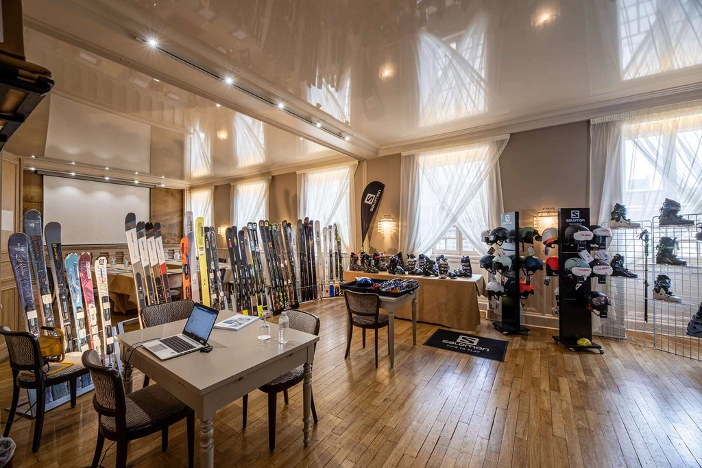 ShowRoomb