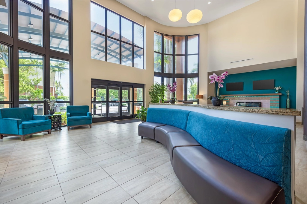 BW Miami FL Lobby