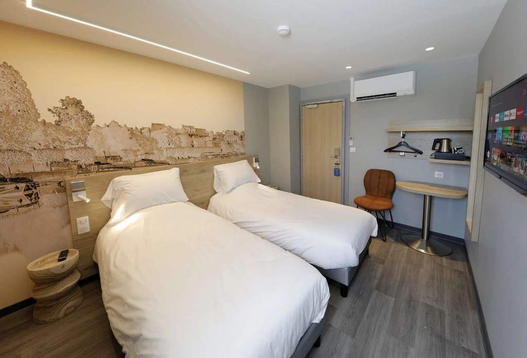 Twin room