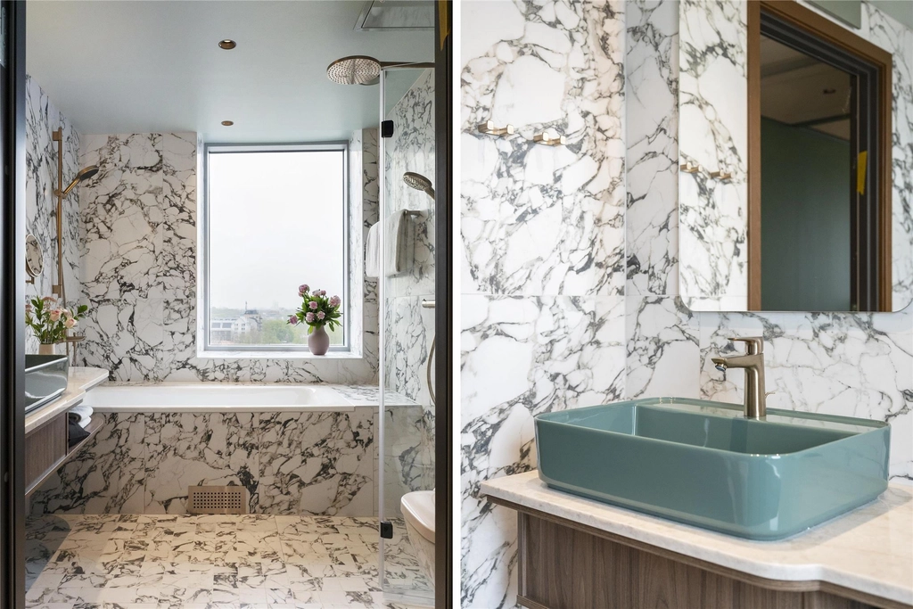 Bathroom Willow