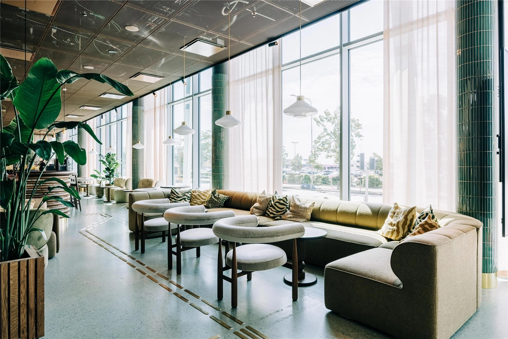 Lobby Willow