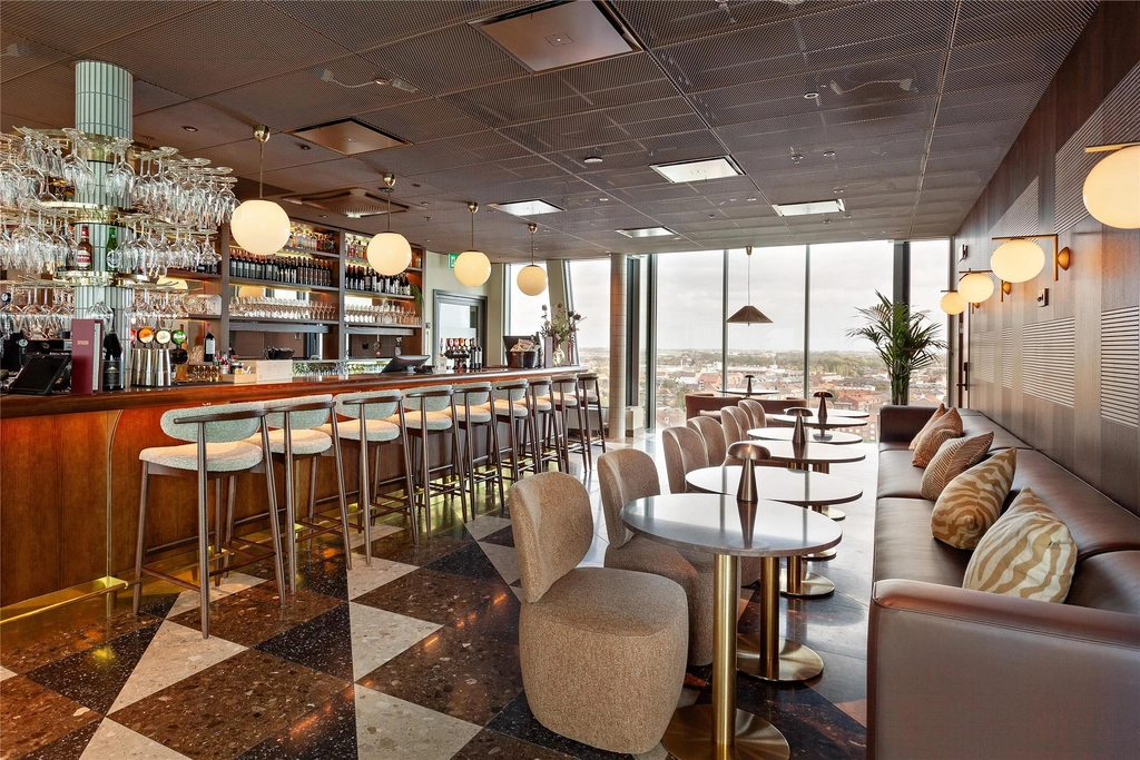 Tapacha rooftop bar Willow