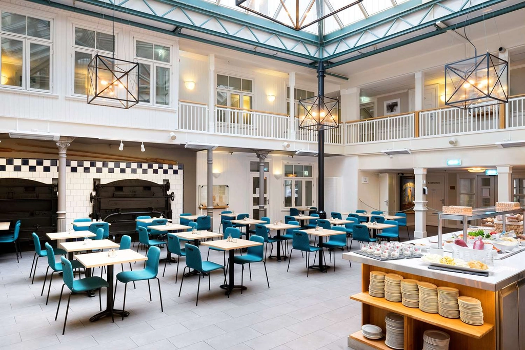 Bakeriet breakfast area