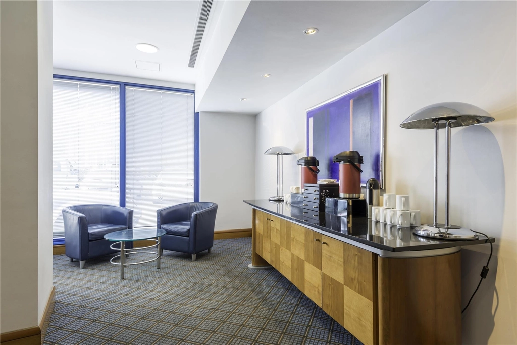 london heathrow ariel meeting space