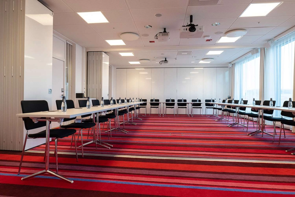 Big Conference room BW Plus Park City Lund