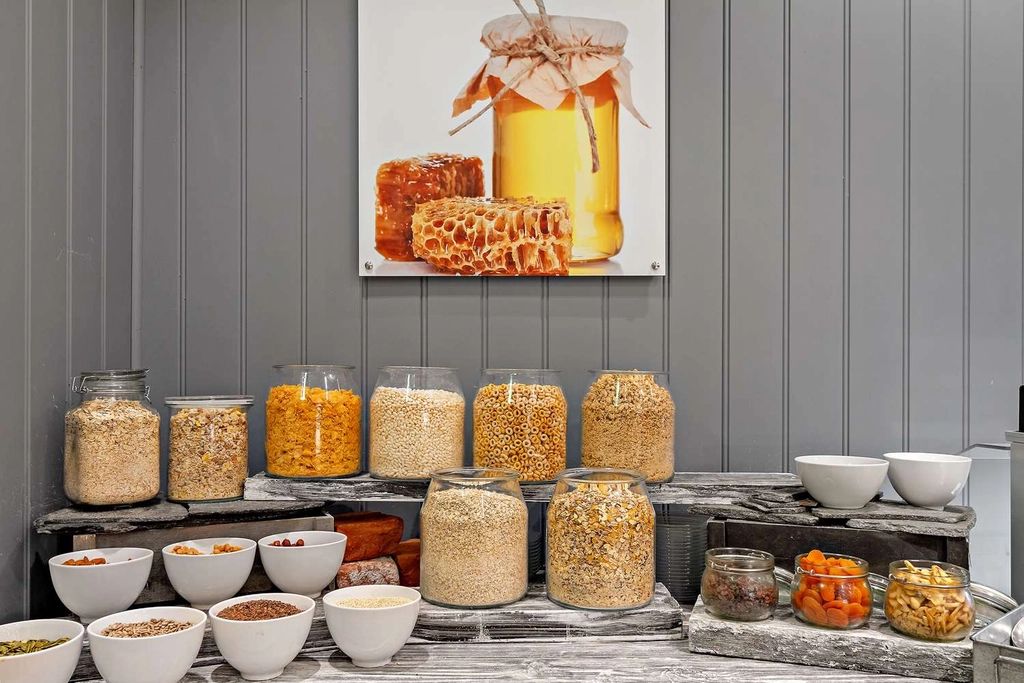 Tingvold Park Breakfast buffet