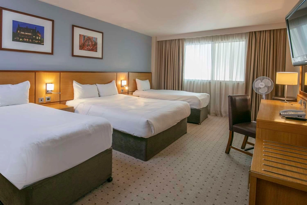 the crown london bedrooms