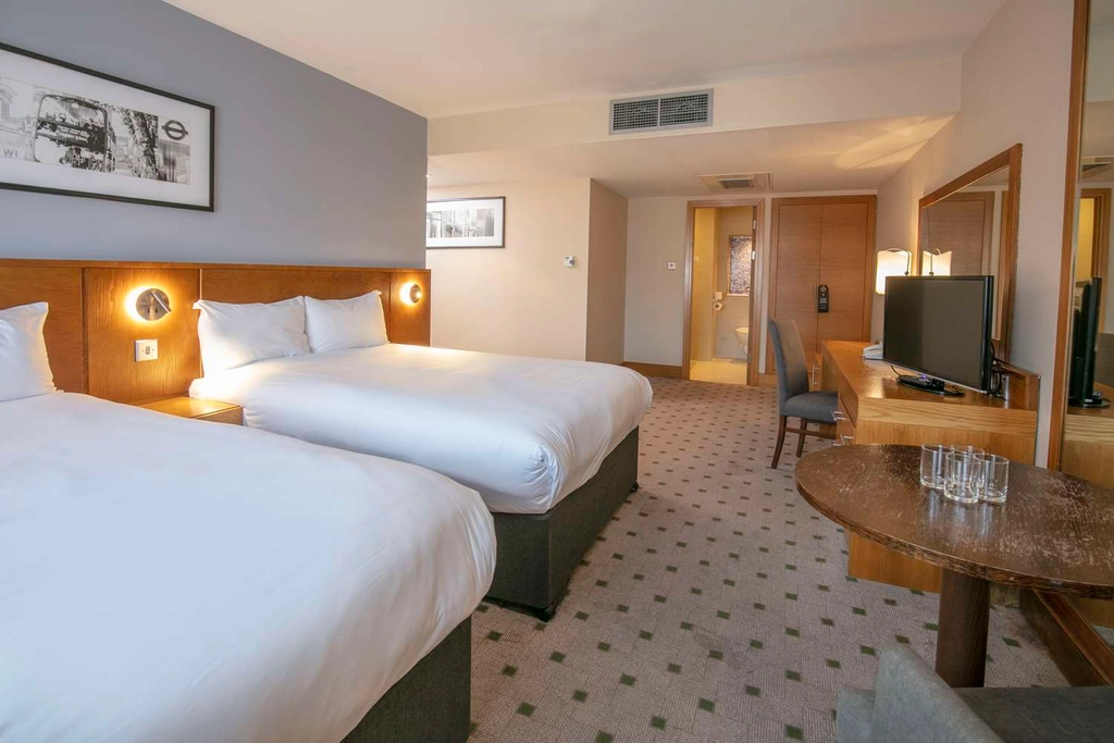 Deluxe Quad Room