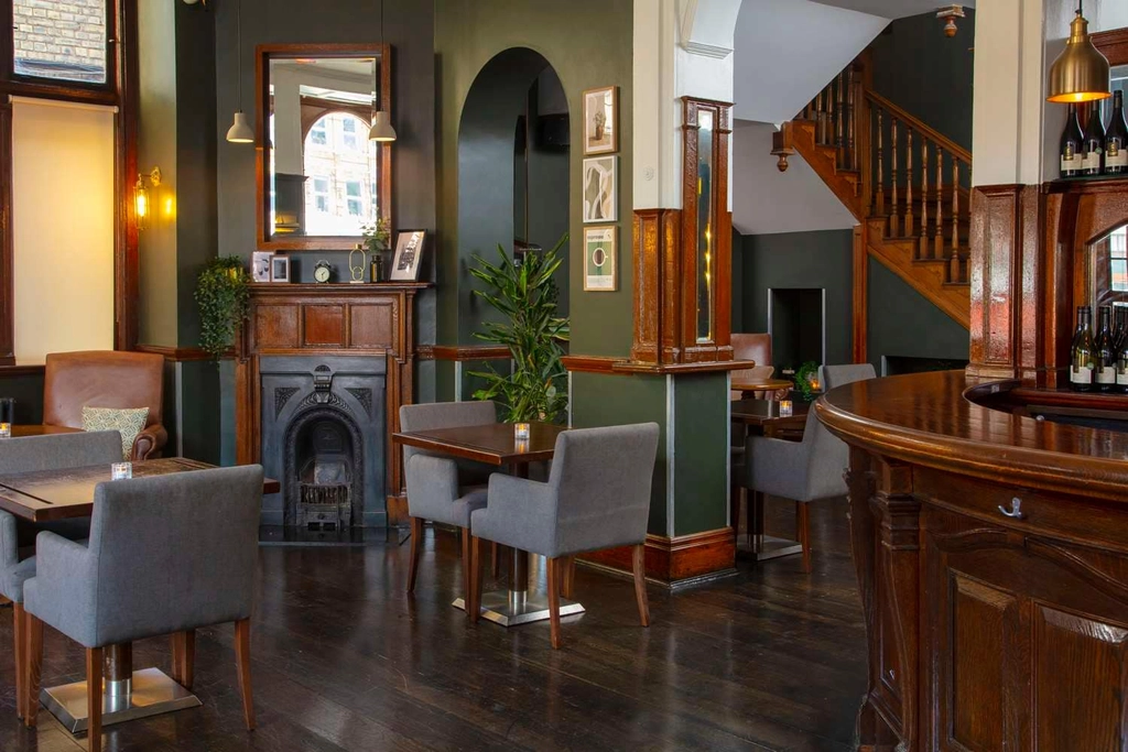 the crown london dining