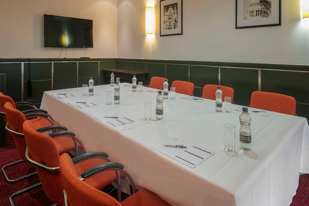 the crown london meeting space
