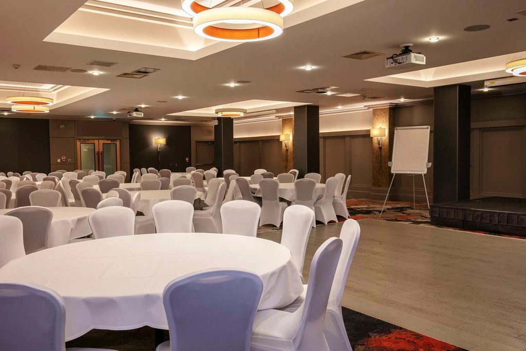 the crown london wedding events