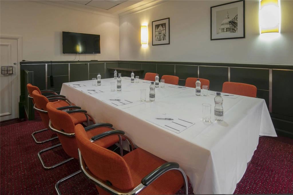 the crown london meeting space