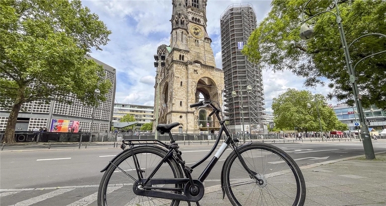 Cycle tour to the Kaiser Wilhelm Memorial Church